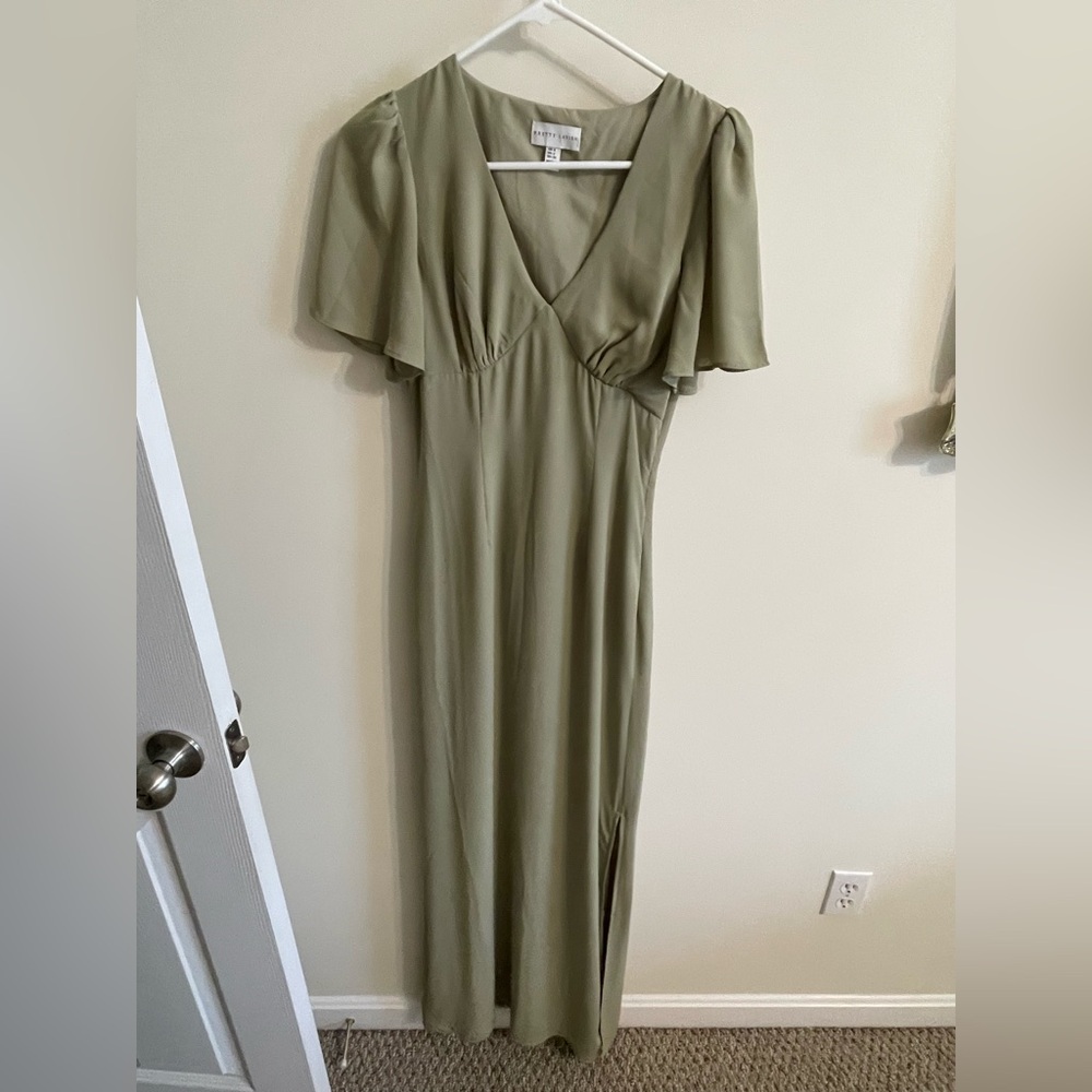 Pretty Lavish Olive Green Women's Dress - Picture 3 of 5